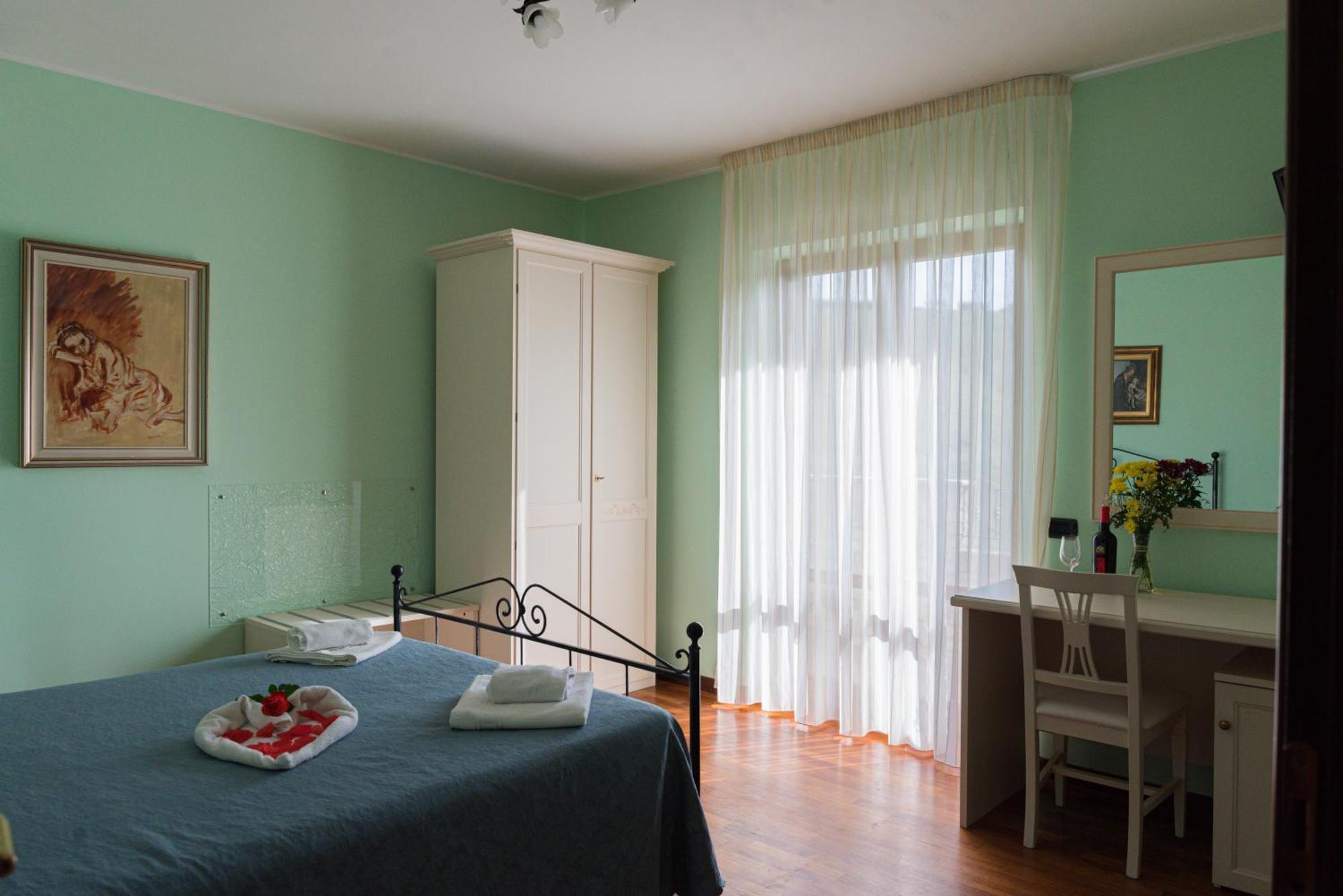 Agriturismo Il Crinale Castorano  Εξωτερικό φωτογραφία