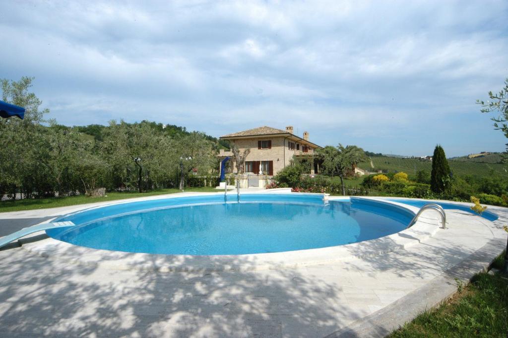Agriturismo Il Crinale Castorano  Εξωτερικό φωτογραφία