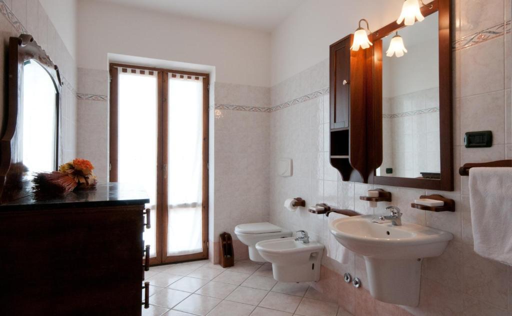 Agriturismo Il Crinale Castorano  Δωμάτιο φωτογραφία