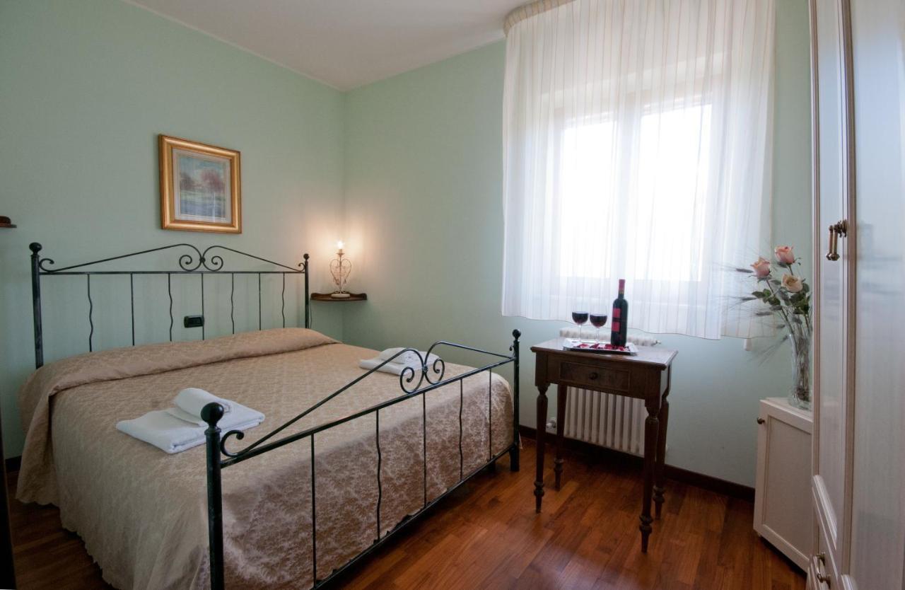 Agriturismo Il Crinale Castorano  Δωμάτιο φωτογραφία